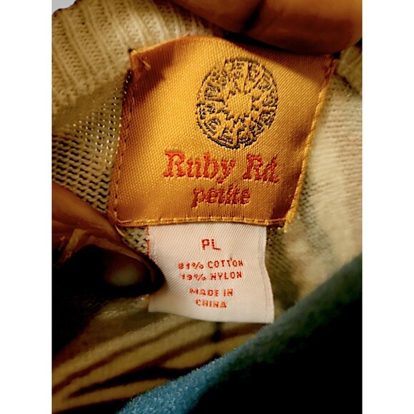 RUBY RD Women's Petite Large Tropical Safari print Button Cardigan, 3/4 sleeve - Picture 2 of 5